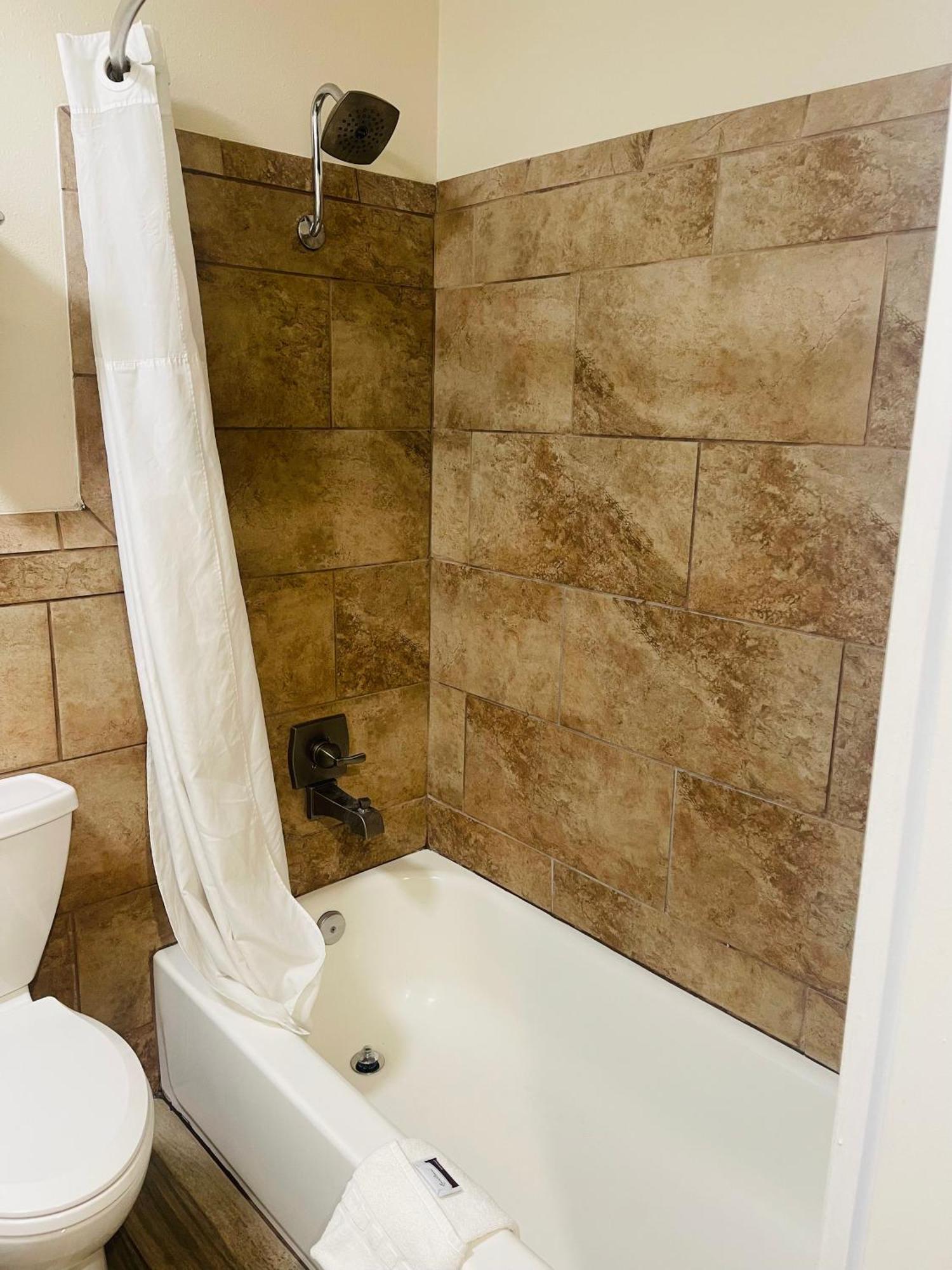 ברדסטאון Bourbon Capital Inn מראה חיצוני תמונה
